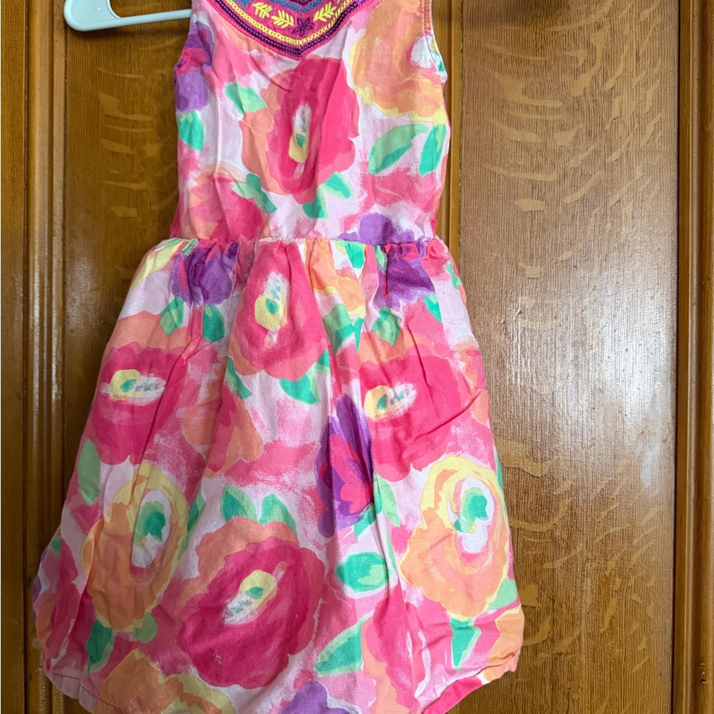 Girls size 5 floral Children’s Place Dress